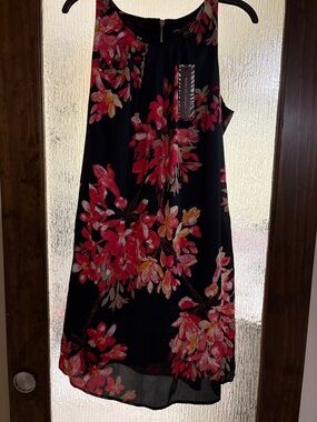 Black Floral Sleeveless Shift Dress with Pink & Red Blooms